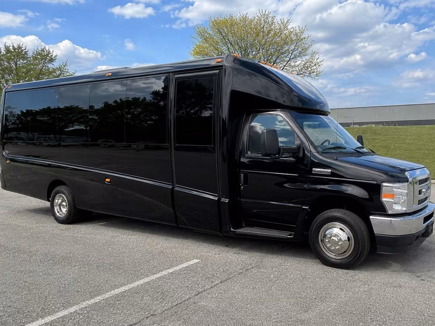 18 passenger minibus