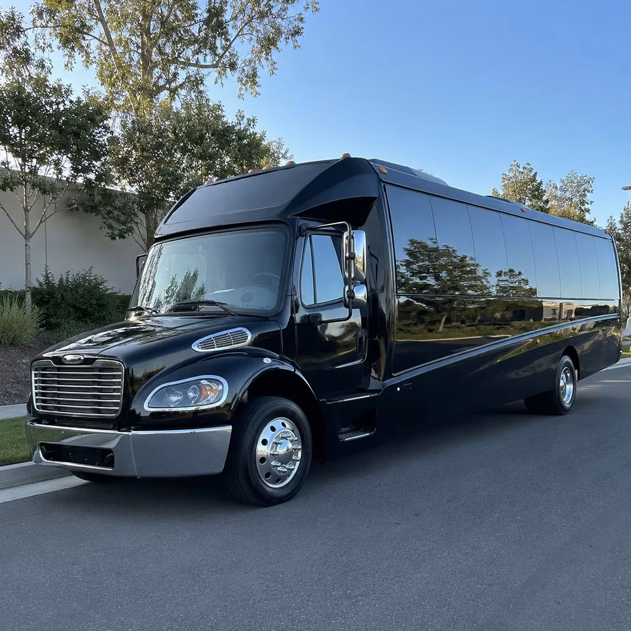 28 passenger minibus