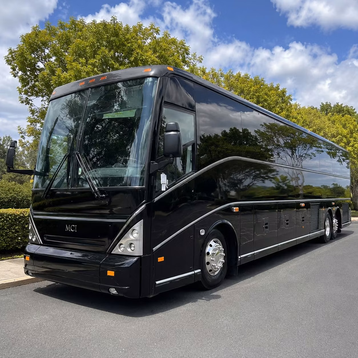 for big arena nights in manchester and boston a charter bus makes all the difference