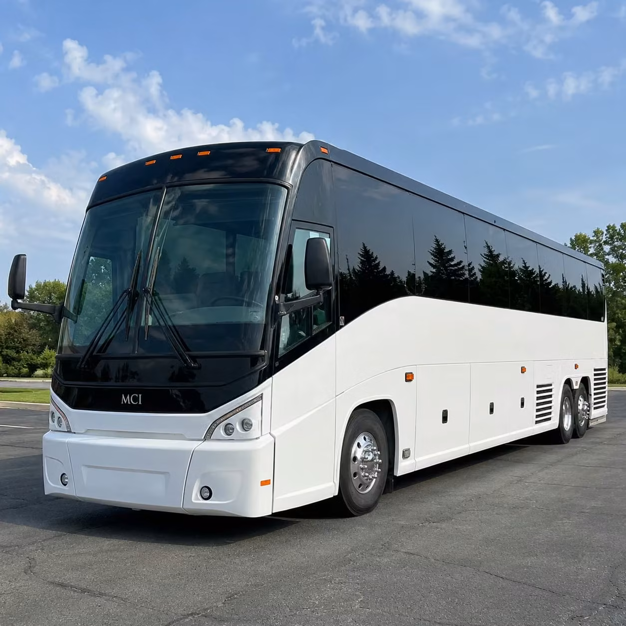nashua charter bus rental exterior