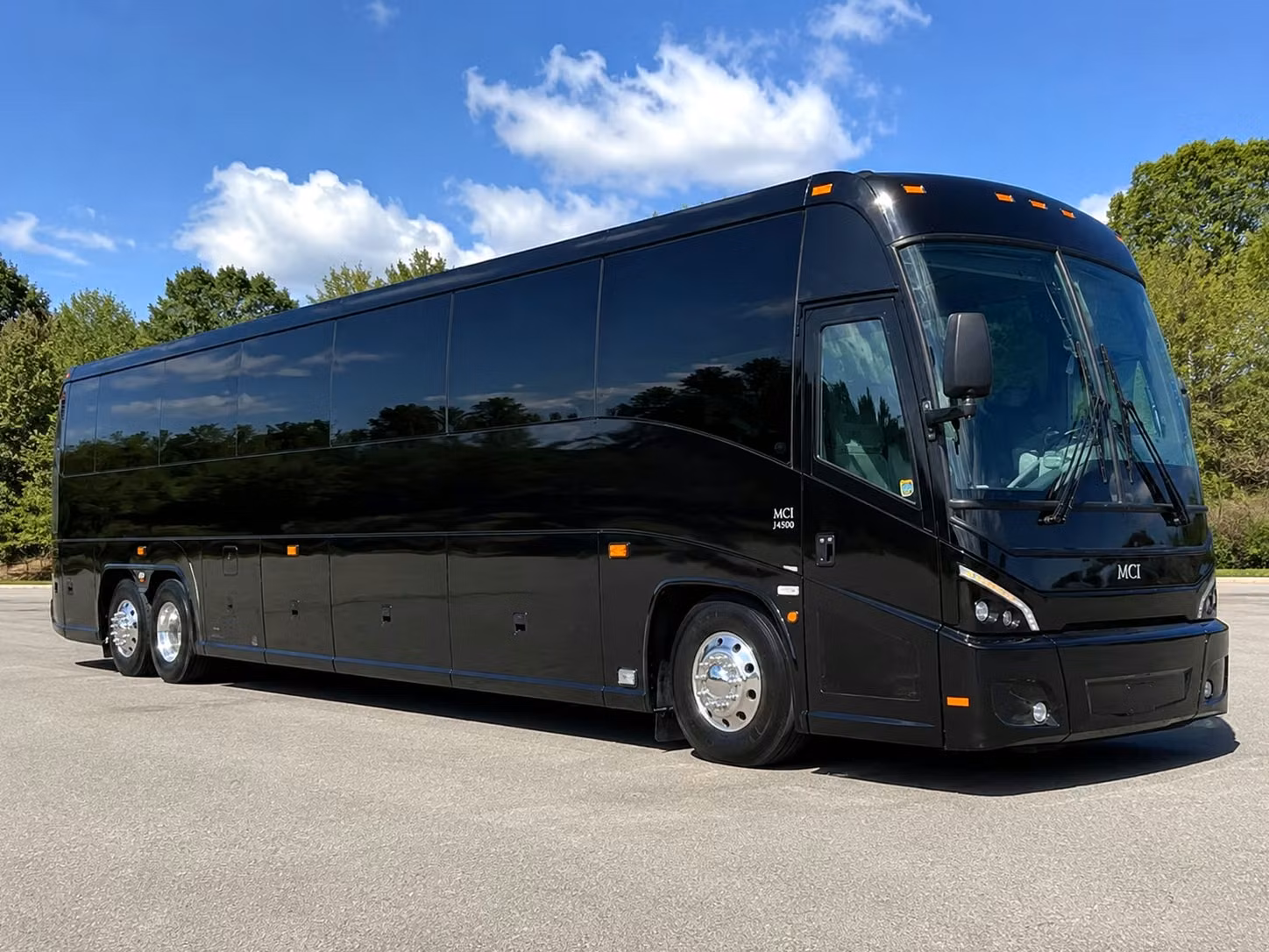 nashua wedding guest shuttle transportation that keeps your big day on schedule
